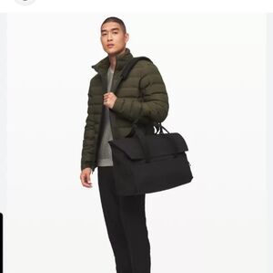 Lululemon Early Embark Duffel Bag Grey NWT
